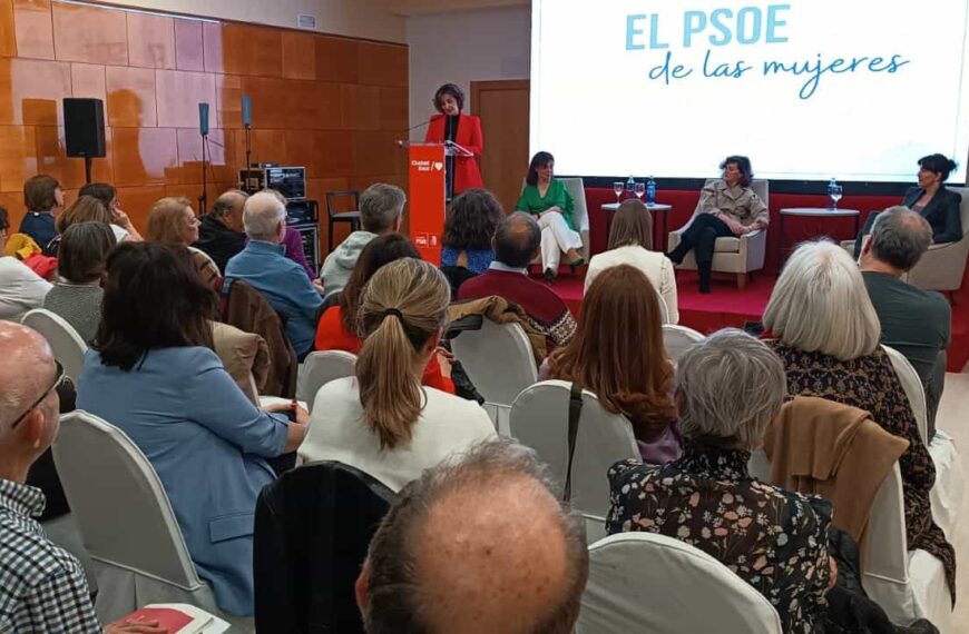Carmen Calvo: “El feminismo es el cincuenta por ciento del socialismo que hay que hacer en el siglo XXI”