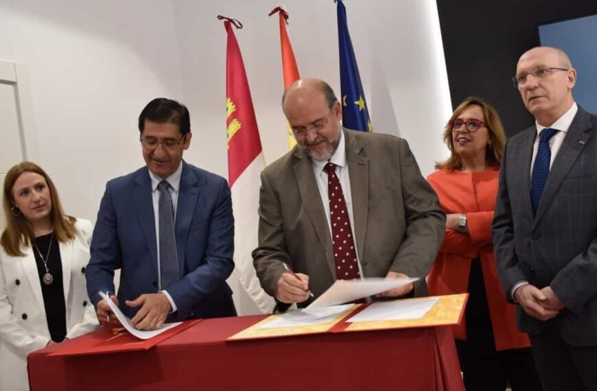 Junta y Diputación de Ciudad Real se unen en una sola agenda para reducir duplicidades y detener la despoblación.