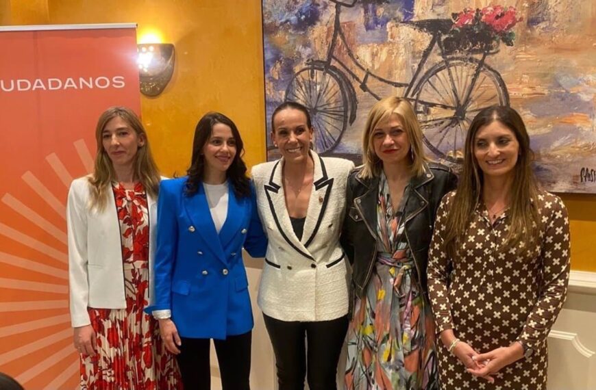 La postura de Inés Arrimadas es a favor de regular la gestación subrogada de forma altruista y con garantías.