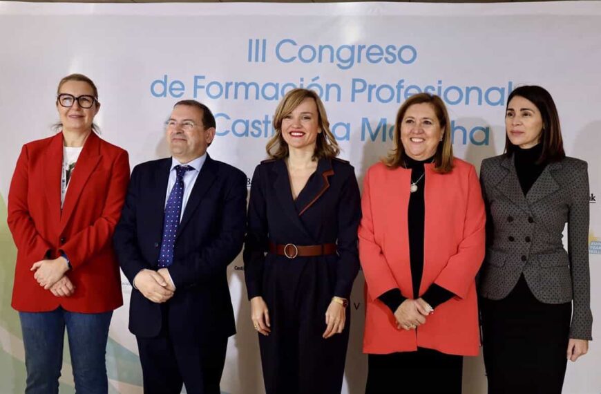 VÍDEO: Alegría defiende la nueva legislación como herramienta para conseguir FP más atractiva e integrada en la empresa