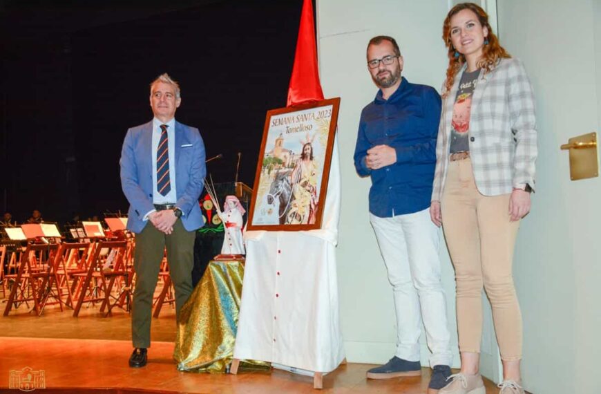 El Pregón Musical de Semana Santa 2023 en Tomelloso con la banda de la Asociación Musical Santa Cecilia se celebró ayer