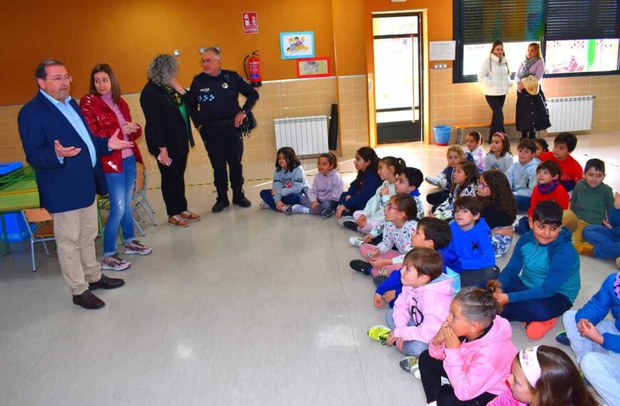 Imparten programa de educación vial a 800 alumnos de 19 centros educativos de Puertollano