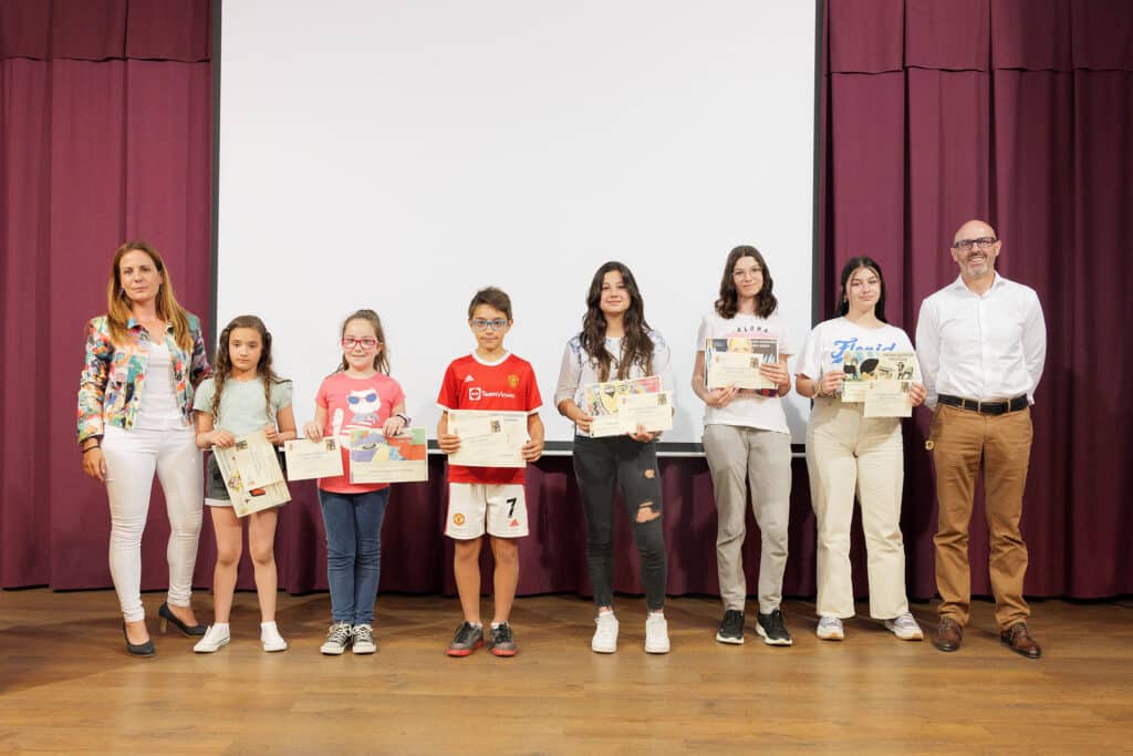 El alcalde de Argamasilla de Alba entrega los premios del Concurso de Ilustración Pablo Picasso