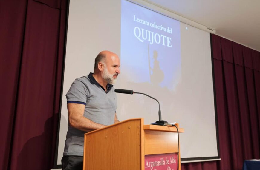 La Lectura Colectiva del Quijote en Argamasilla de Alba reúne a más de 300 participantes