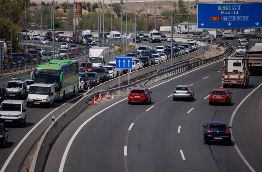 Más de 1.211.000 desplazamientos se esperan en las carreteras de C-LM durante el puente del 1 de mayo, según la DGT.