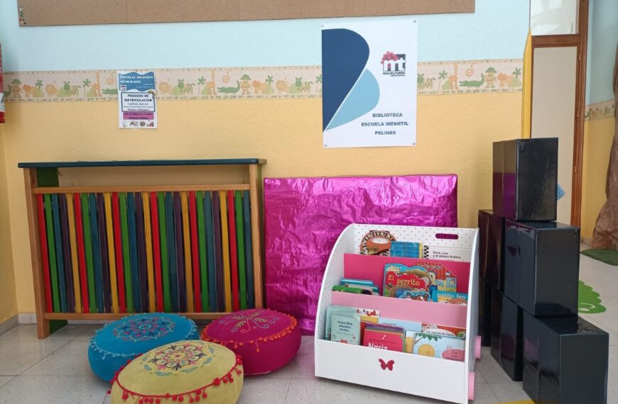 La Escuela Infantil Pelines crea una biblioteca para préstamo de libros infantiles del 17 al 28 de abril por el Día del Libro en Miguelturra
