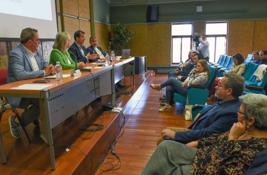 Inaugurada la Cátedra de Población Rural y Sostenibilidad impulsada por la Diputación de Ciudad Real y la UNED