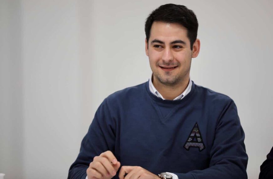 NNGG se lamenta de la huida de jóvenes de CLM por culpa de Page