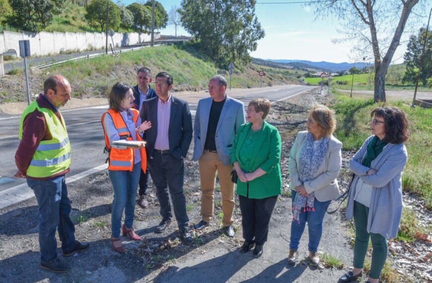 Proyecto de rehabilitación y mejora de la carretera que une Almadén con Almadenejos con un valor cercano a 1 millón de euros