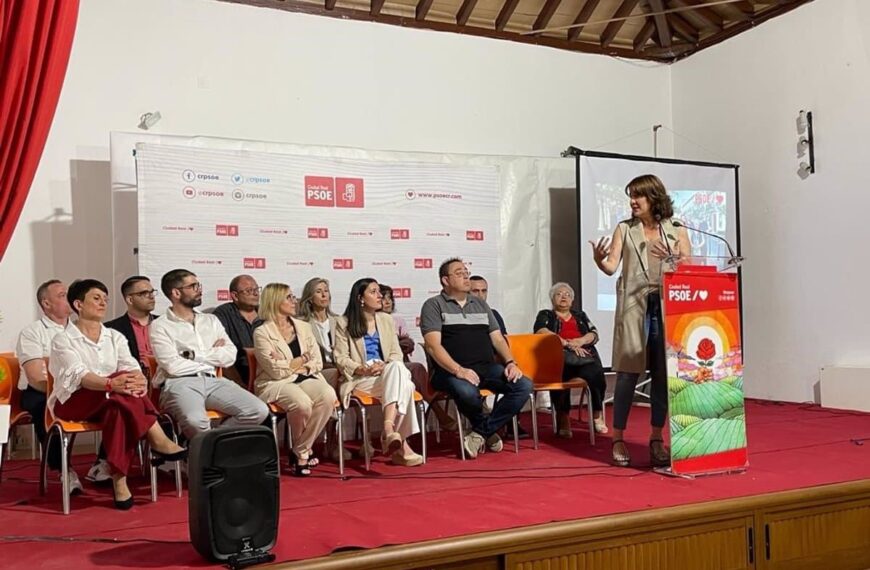 Blanca Fernández insta a Núñez a evitar las mentiras para no sufrir las consecuencias del pastorcillo del cuento.