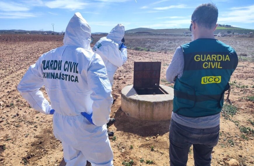 En Manzanares, la Guardia Civil busca a otra persona desaparecida en 2019 luego del hallazgo del cuerpo de Juan Miguel Isla en un pozo.