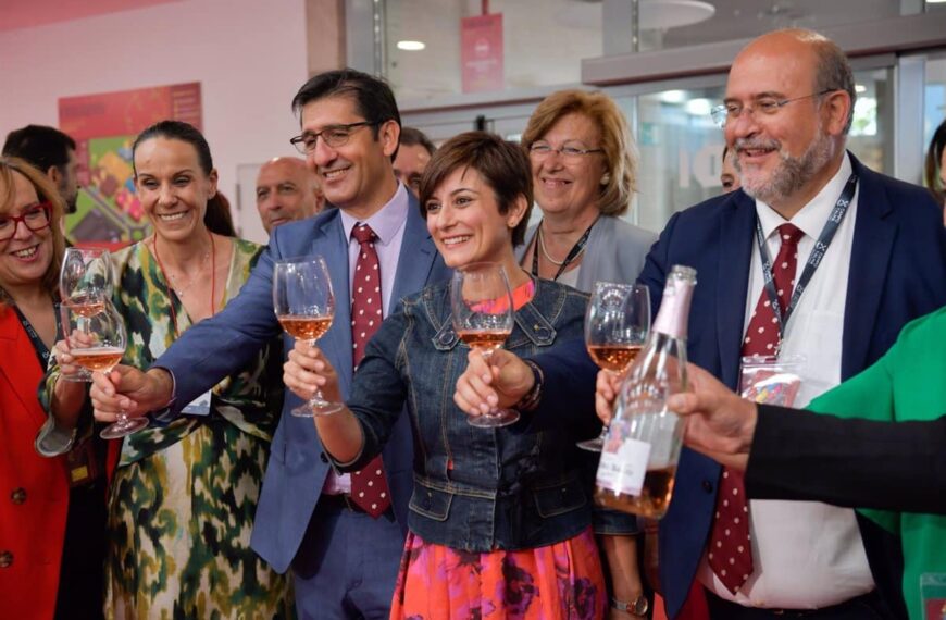 Isabel Rodríguez afirma que las medidas a aprobar en el Consejo de Ministros extraordinario aún se están finalizando