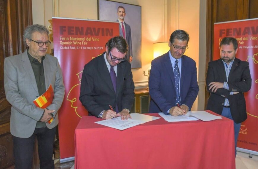 La Cámara de Comercio de Ciudad Real se compromete a atraer compradores internacionales en Fenavin.