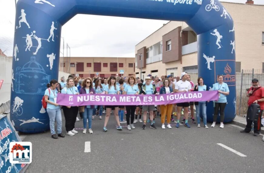Todo un éxito la VIII Carrera por la Igualdad de Miguelturra con 150 participantes y a beneficio de dos importantes asociaciones locales