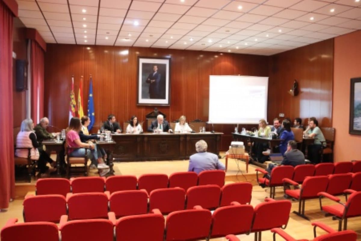 Miembros de  las 25 mesas electorales del 28-M elegidos por sorteo, las 225 personas recibirán notificación en próximos días en Manzanares