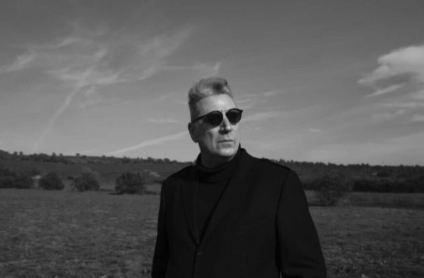 Loquillo y su gira “El Rey” en un concierto con acceso gratuito el 6 de mayo en plaza de la Constitución de Manzanares