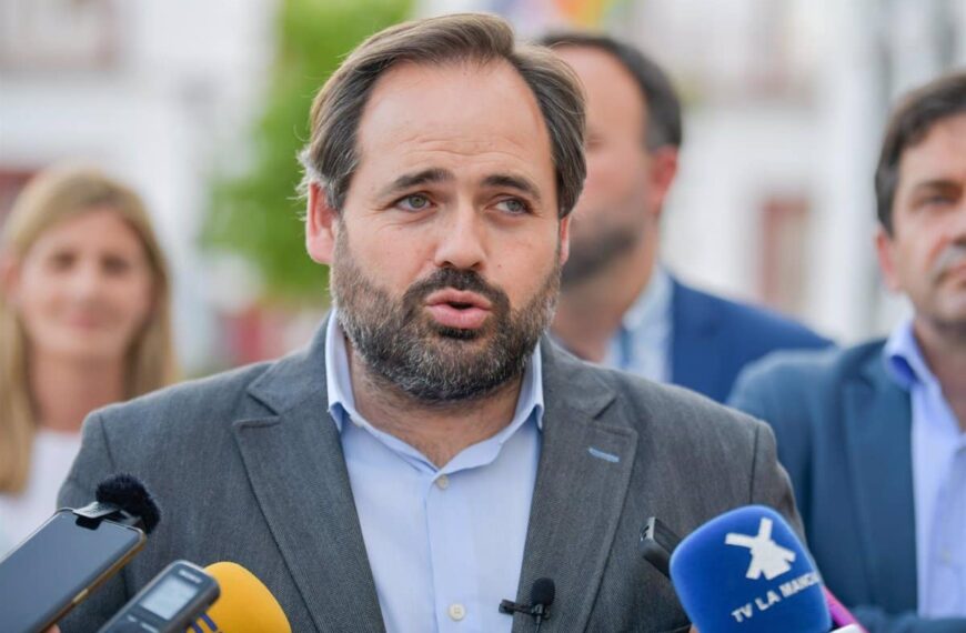 El PP de Castilla-La Mancha contará con 7.000 apoderados y voluntarios para lograr una «gran victoria» en las 5 provincias y llevar a Feijóo al éxito.