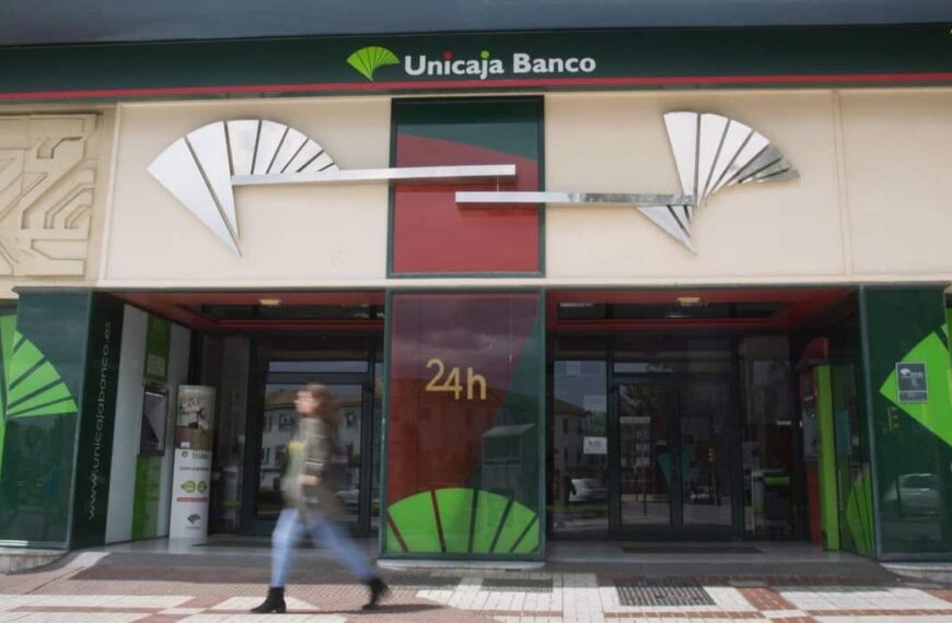 Unicaja pronostica que el crecimiento del empleo en C-LM aumentará un 0,2% en 2023, con una tasa de desempleo del 14,1%, mientras que el PIB lo hará un 1,2%.