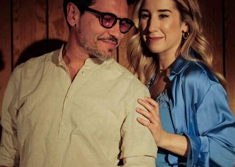 Elena Bella presenta su nuevo single «El perfume de la soledad» a dúo con el autor David DeMaría