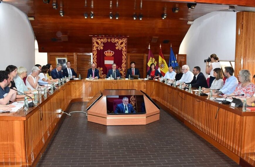 Los grupos municipales de PP, PSOE y Vox de Tomelloso contarán con un auxiliar cada uno, que se incorporarán a partir del 1 de julio