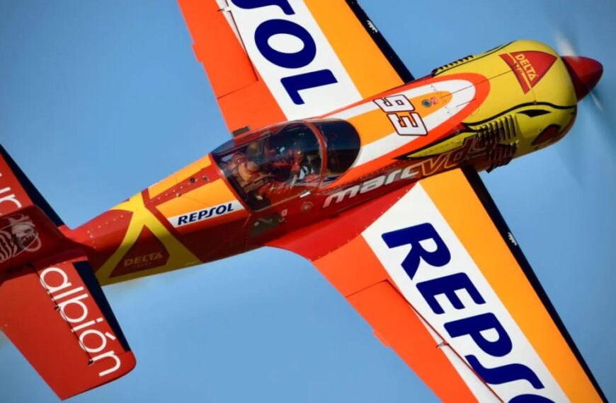 Cástor Fantoba, campeón de Freestyle en el Campeonato de España de Vuelo Acrobático