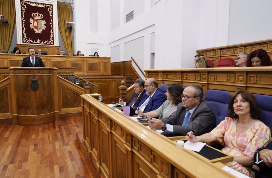 Desafío a Vox a promover trasvases en el Ebro y el Duero cuando están en el poder