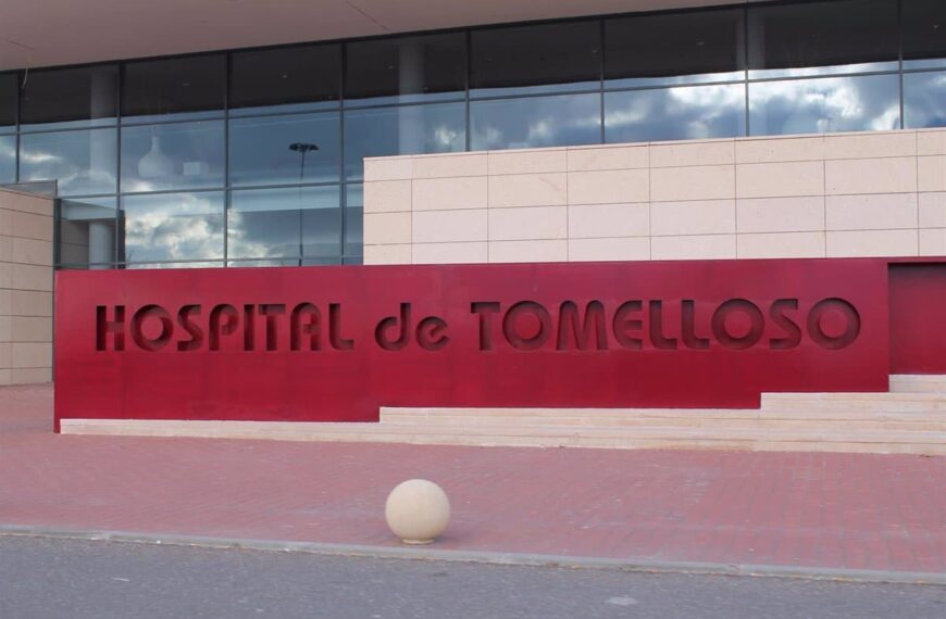 Dos hombres heridos por arma blanca son trasladados al hospital en Tomelloso (Ciudad Real)