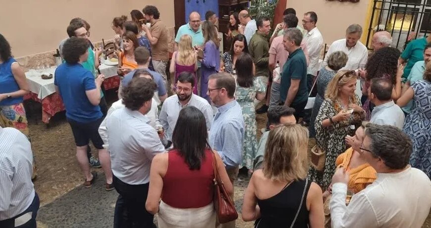 El Colegio de Ingenieros Industriales cierra las actividades del curso con una visita a Almagro