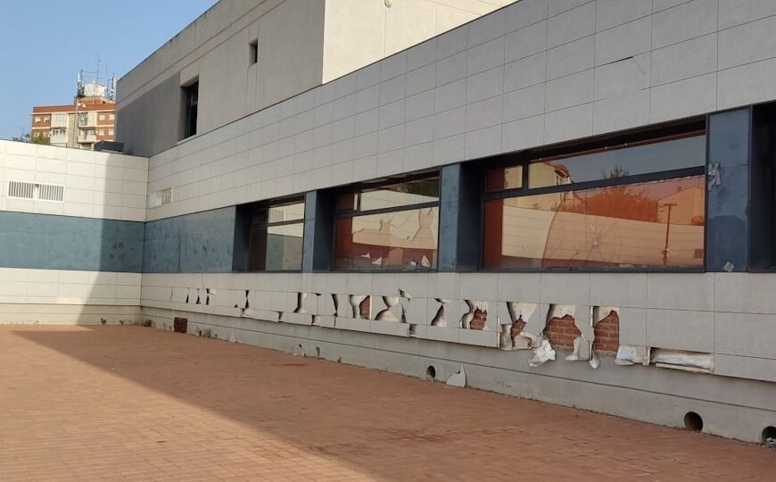 Repararán la fachada del Centro Social Polivalente de la barriada Fraternidad de Puertollano con presupuesto de 57,506.96 €