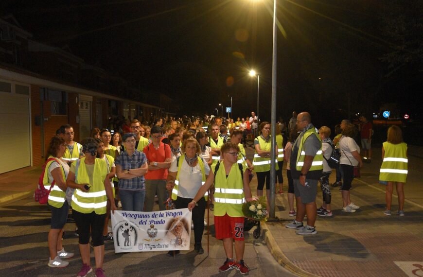 Celebrada la 3ª “Peregrinación a la Virgen del Prado” la madrugada del 15 de agosto con decenas de miguelturreños y miguelturreñas
