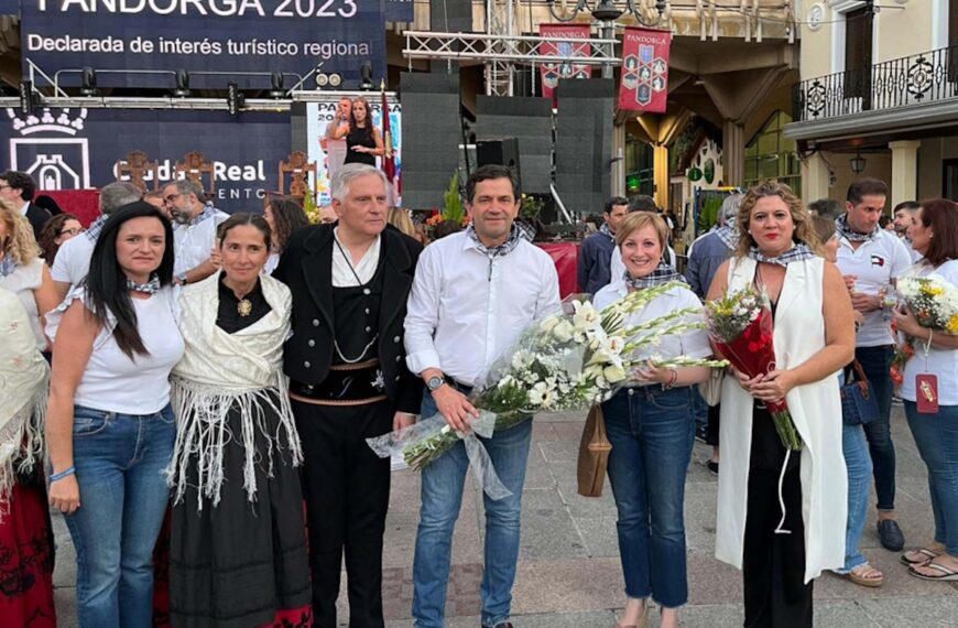 Ofrenda floral a la patrona Nuestra Señora la Virgen del Prado, proclamación del Pandorgo y la Dulcinea 2023