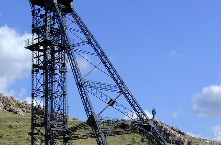 Iniciado el expediente para la restauración del castillete de Santa María en Puertollano  por un importe de 21.780 euros