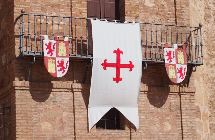 El domingo inician las Jornadas Medievales 2023 en Manzanares con el izado de la bandera calatrava en el castillo de Pilas Bonas ¡participa!