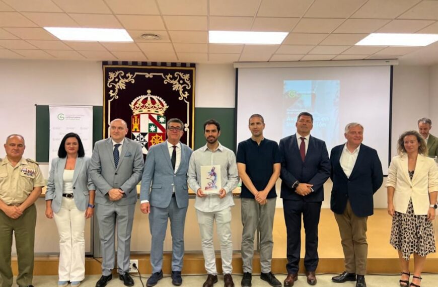 Entregada la 4ª beca predoctoral de la AECC de Ciudad Real por 100.600 € a José Antonio Romero de la UCLM