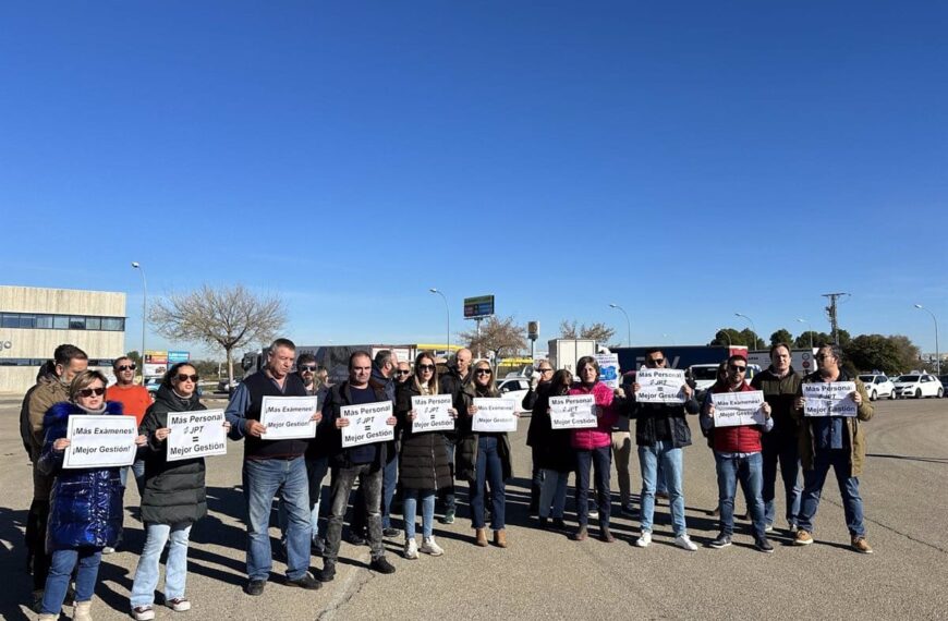 Autoescuelas de Ciudad Real se Movilizan Nuevamente Exigiendo Mayor Número de Examinadores para Agilizar las Evaluaciones de Conducción