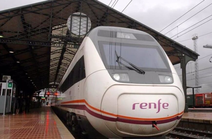 Renfe atiende las peticiones de los usuarios de Ciudad Real y Toledo para ajustes en los horarios de trenes