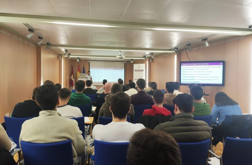 Los titulados de máster en Ingeniería Industrial gozan de un gran prestigio internacional