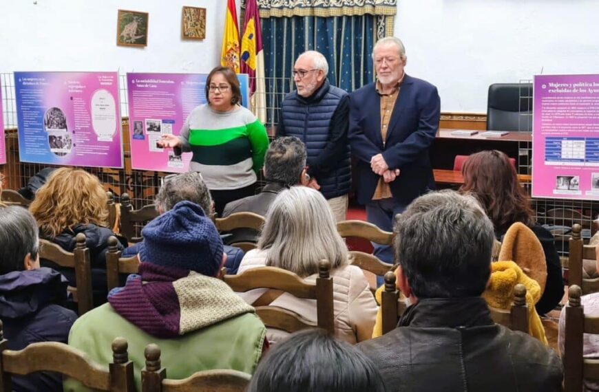 El Gobierno regional lleva a Alamillo las conquistas reales de las mujeres en derechos y libertades con la exposición ’Las mujeres de la Transición’