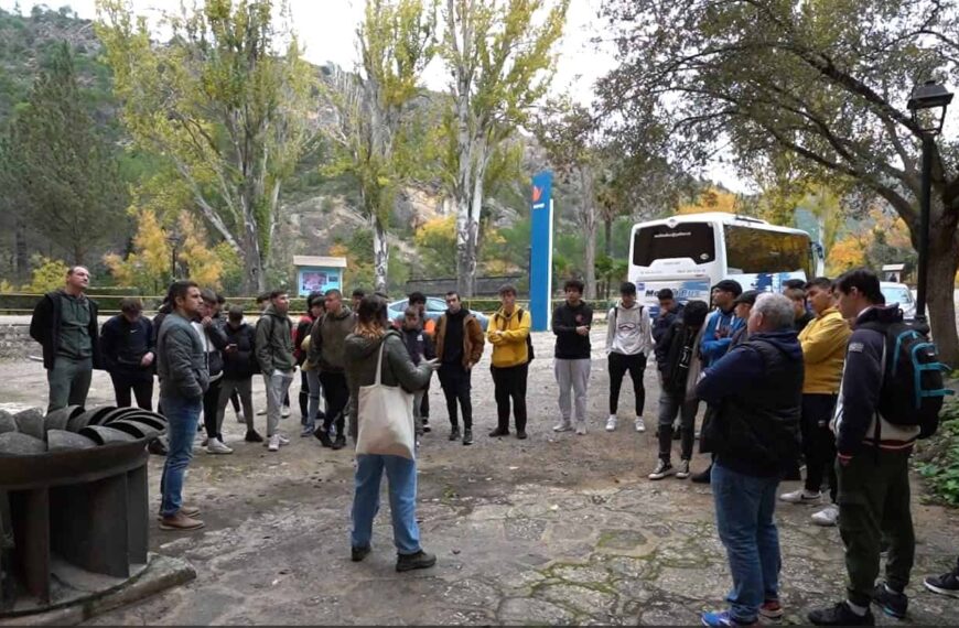 Más de 900 personas han visitado las instalaciones de generación renovable de Naturgy en Castilla-La Mancha en 2023