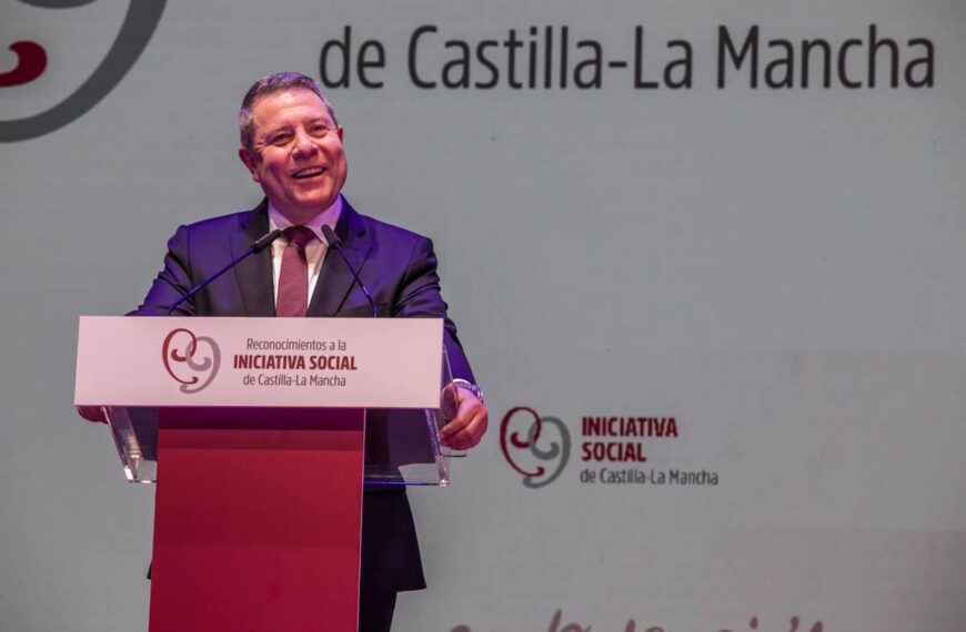 García-Page se Compromete a Expandir el Sistema de Atención a la Dependencia con la Meta de 115.000 Prestaciones en Castilla-La Mancha