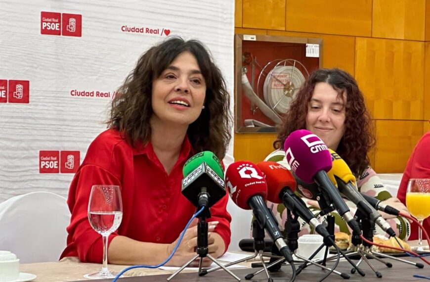 Pilar Zamora, exregidora de Ciudad Real por el PSOE, renuncia a su cargo de concejal para enfocarse en su labor senatorial