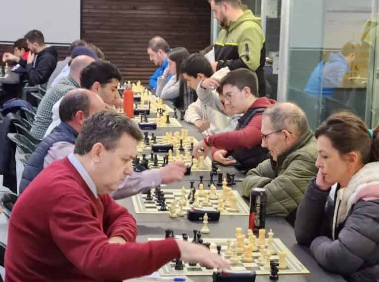 Alto nivel competitivo en el III torneo de ajedrez Villa de Corral