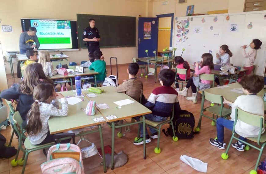 La Policía Local de Argamasilla de Alba impulsa la educación vial en los centros educativos