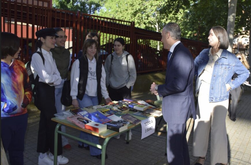 Celebrando el Amor por la Lectura: Instituciones Educativas Conmemoran el Día del Libro con Actividades de Promoción Lectora