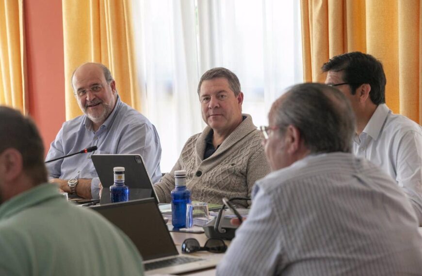 Gobierno de Castilla-La Mancha Celebra Cumplir el 20% de sus Compromisos en Nueve Meses de Legislatura