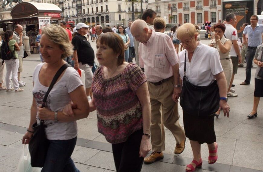 Castilla-La Mancha Registra 391.566 Pensionistas con Pensión Media de 1.165,25 Euros, por Debajo del Promedio Nacional