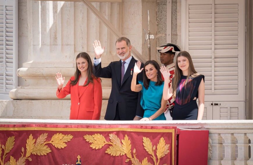 Castilla-La Mancha Festeja una Década de Felipe VI en el Trono Destacando su Ejemplaridad y Transparencia