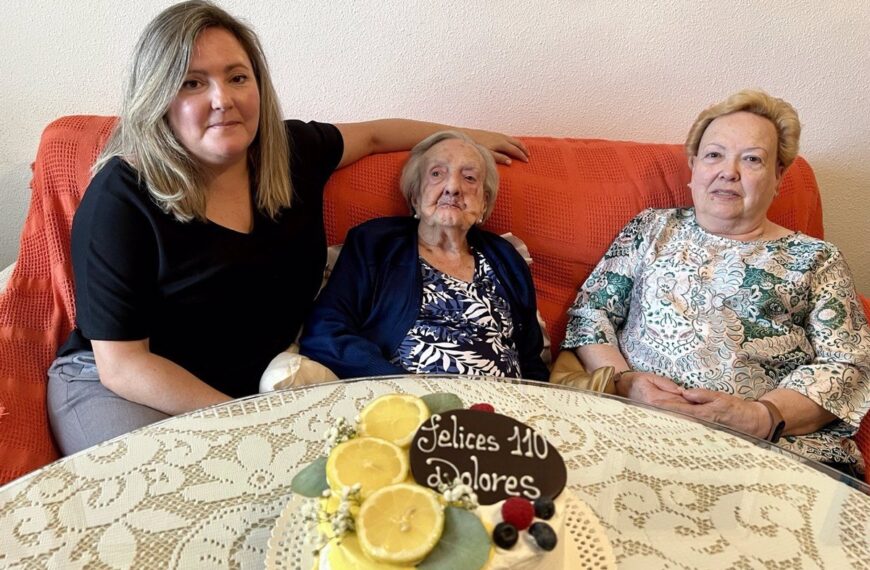 Dolores Buitrago, Supercentenaria de Puertollano, Celebra sus 110 Años al Son de Coplas