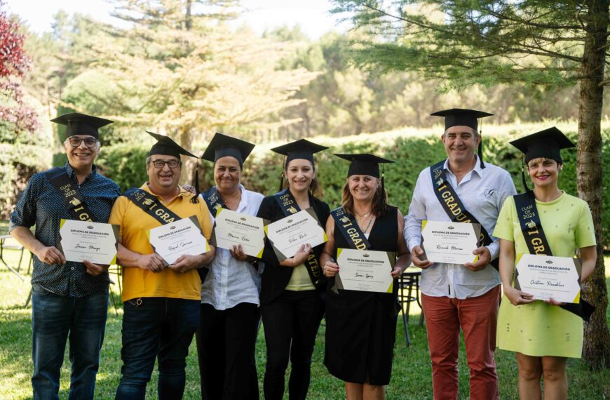Triunfo femenino: Mujeres dominan el podio en la IV Edición del Concurso Nacional de Camareros y Maîtres