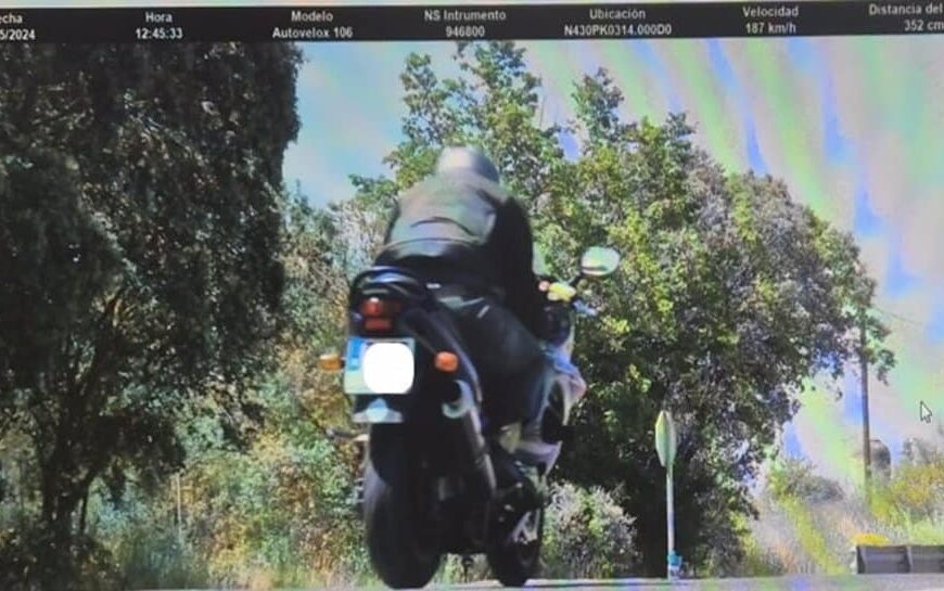 Motorista Investigado por Exceder a 187 km/h en Tramo de 90 km/h de la N-430